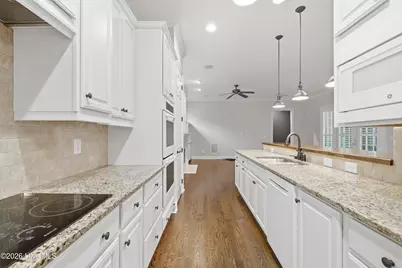 1105 Congressional Lane, Wilmington, NC 28411 - Photo 17