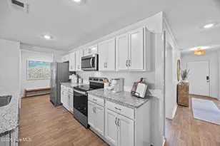 541 Belfort Ln SW, Ocean Isle Beach, NC 28469 - Photo 5
