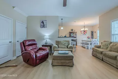 508 Louvre Lane, Jacksonville, NC 28546 - Photo 7