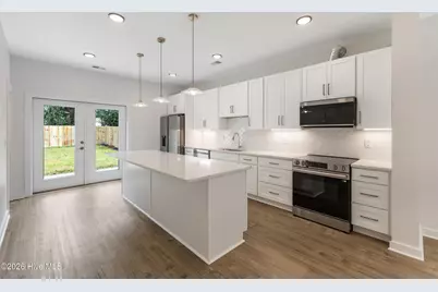 607 Marstellar Street, Wilmington, NC 28401 - Photo 13