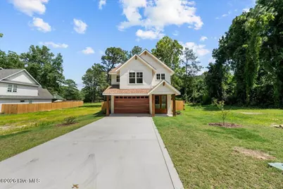 1395 N May Street, Southern Pines, NC 28387 - Photo 3
