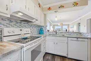 650 Cedar Point Blvd, Cedar Point, NC 28584 - Photo 17