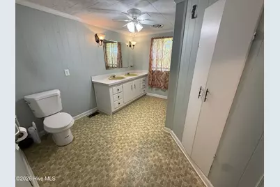 210 E Middle Street, Creswell, NC 27928 - Photo 23