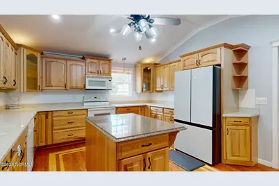 221 Salty Shores Road, Newport, NC 28570 - Photo 15
