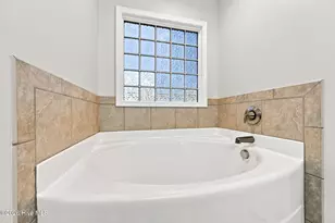 706 Opus Ct, Richlands, NC 28574 - Photo 27