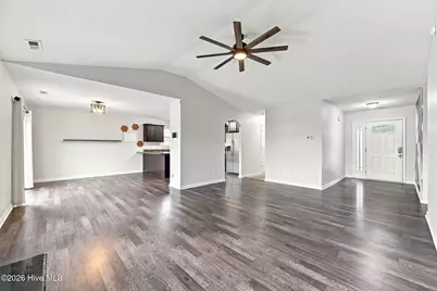 706 Opus Court, Richlands, NC 28574 - Photo 9