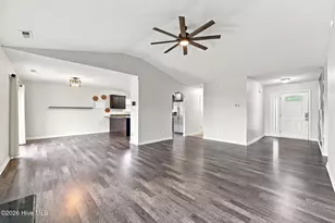 706 Opus Ct, Richlands, NC 28574 - Photo 9
