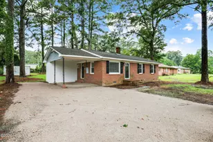 110 Gainey Dr, Goldsboro, NC 27530 - Photo 3