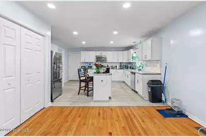 517 West Court, Jacksonville, NC 28546 - Photo 11
