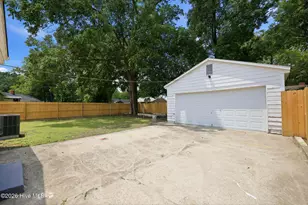 405 Greenview Dr N, Greenville, NC 27834 - Photo 27