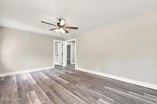 405 Greenview Dr N, Greenville, NC 27834 - Photo 7