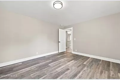 405 Greenview Drive N, Greenville, NC 27834 - Photo 23