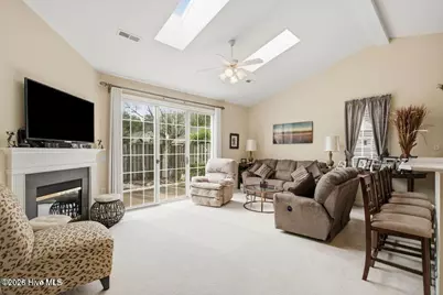 5006 Carleton Drive #Unit 113, Wilmington, NC 28403 - Photo 15
