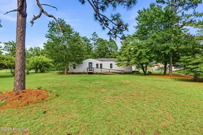 136 Driggers Drive, Hamlet, NC 28345 - Photo 7