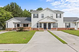 1095 W Pueblo Dr, Jacksonville, NC 28546 - Photo 1