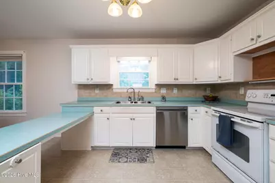 122 Laura Drive, New Bern, NC 28562 - Photo 15