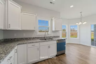 721 Regiment Road, Jacksonville, NC 28546 - Photo 9