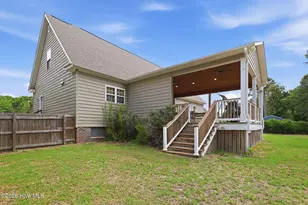 221 Oak Grove Cir, Hubert, NC 28539 - Photo 5