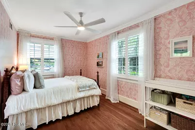 1413 Hawthorne Road, Wilmington, NC 28403 - Photo 9