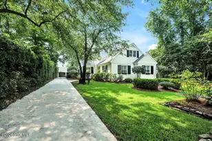 1413 Hawthorne Rd, Wilmington, NC 28403 - Photo 5