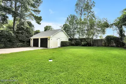 1413 Hawthorne Road, Wilmington, NC 28403 - Photo 51