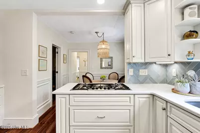 1413 Hawthorne Road, Wilmington, NC 28403 - Photo 31
