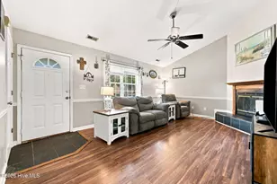 204 Stag Ct, Hubert, NC 28539 - Photo 5