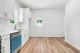 3456 Lakeview Dr SW, Supply, NC 28462 - Photo 9