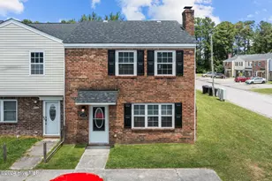 635 Myrtlewood Cir, Jacksonville, NC 28546 - Photo 1