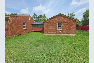 1609 Sauls Street SW, Wilson, NC 27893 - Photo 3