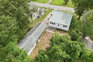 303 Banks St, Jacksonville, NC 28540 - Photo 41