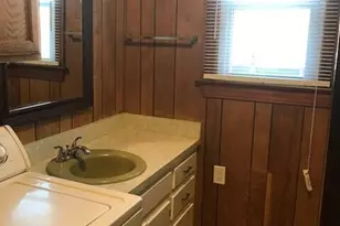 219 N Church St, Hertford, NC 27944 - Photo 5