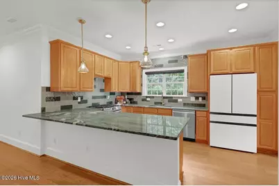 200 Shore Point Drive, Wilmington, NC 28411 - Photo 17