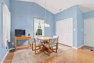 608 Brook St, Morehead City, NC 28557 - Photo 5
