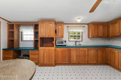 105 Avery Drive, Shiloh, NC 27974 - Photo 15