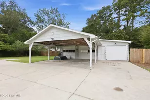 2610 W Forest Dr, Newport, NC 28570 - Photo 15