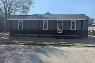 502 E Surles St, Dunn, NC 28334 - Photo 1