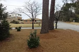 112 N Secrest St, Kinston, NC 28501 - Photo 11