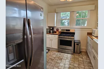 405 W Clinton Street, Roseboro, NC 28382 - Photo 11