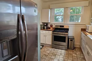 405 W Clinton St, Roseboro, NC 28382 - Photo 11