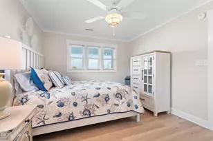 139 Tarpon Dr, Holden Beach, NC 28462 - Photo 31