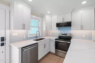139 Tarpon Dr, Holden Beach, NC 28462 - Photo 17