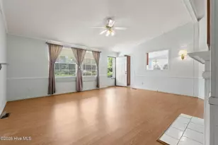 109 Lake Dr, Leland, NC 28451 - Photo 5