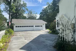 313 E 1st Ave, Chadbourn, NC 28431 - Photo 7