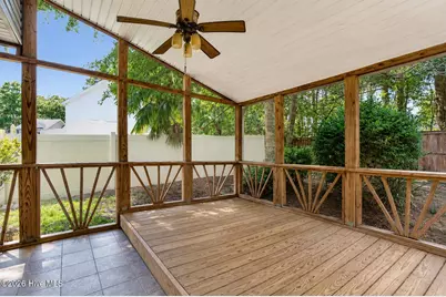 9818 N Olde Towne Wynd SE, Leland, NC 28451 - Photo 31