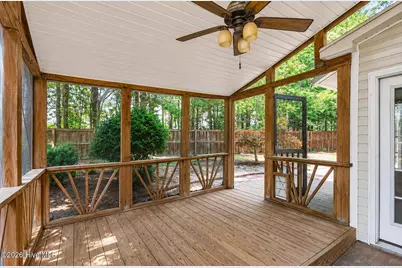 9818 N Olde Towne Wynd SE, Leland, NC 28451 - Photo 29