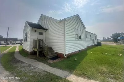 622 E Memorial Drive, Ahoskie, NC 27910 - Photo 5