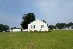 622 E Memorial Dr, Ahoskie, NC 27910 - Photo 3