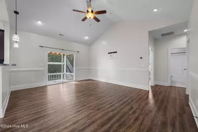 604 Tar Landing Road, Holly Ridge, NC 28445 - Photo 5