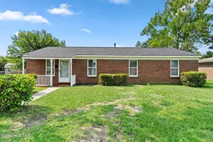 2702 Bunche St, Wilmington, NC 28405 - Photo 1